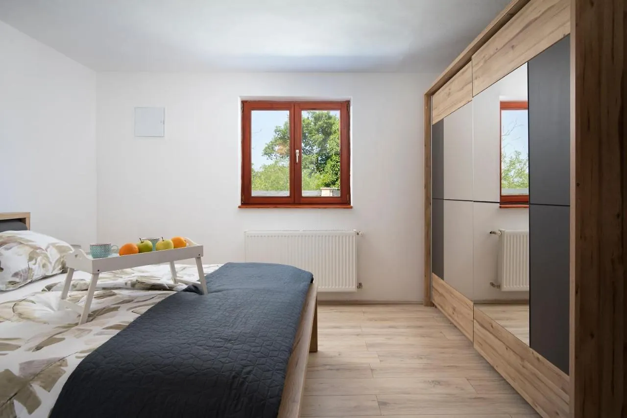 Villa Holiday Home Franika Medulin