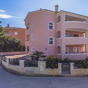  Apartment Marich Kroatien