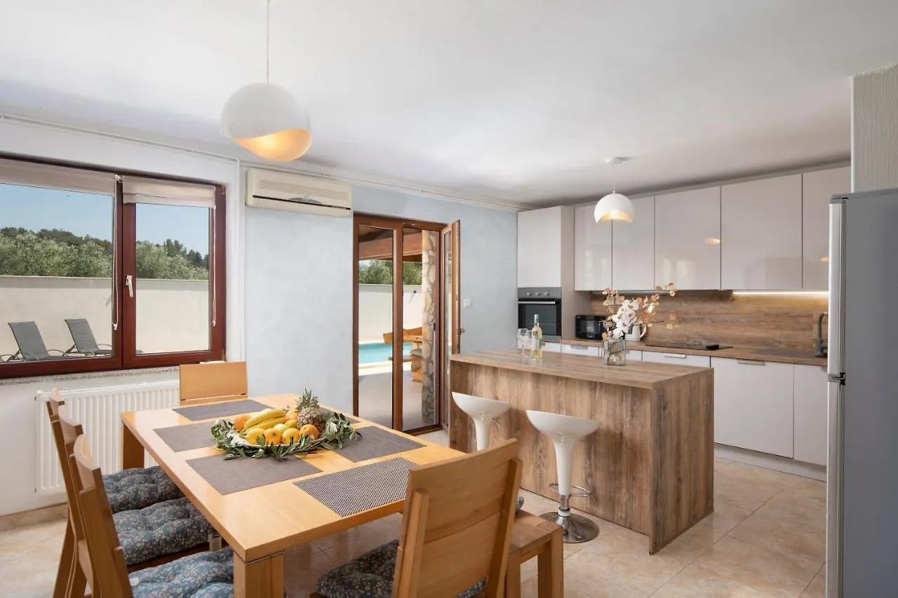 Holiday Home Franika Medulin Villa