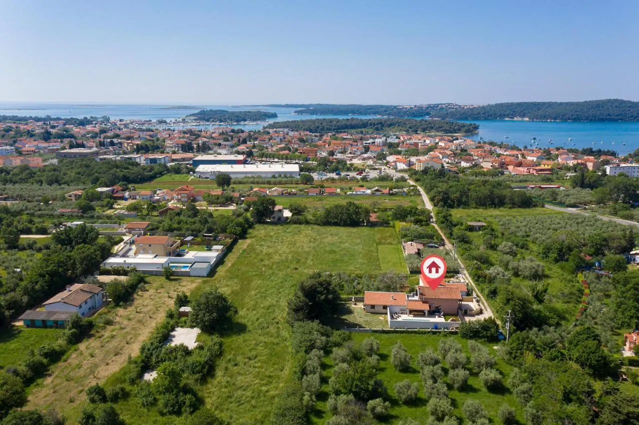 Holiday Home Franika Medulin Villa